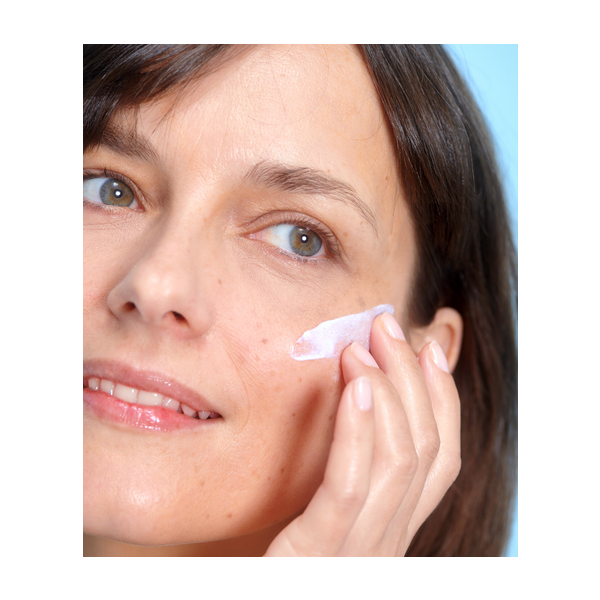 Protective mineral fluid SPF 50+ 40 ml